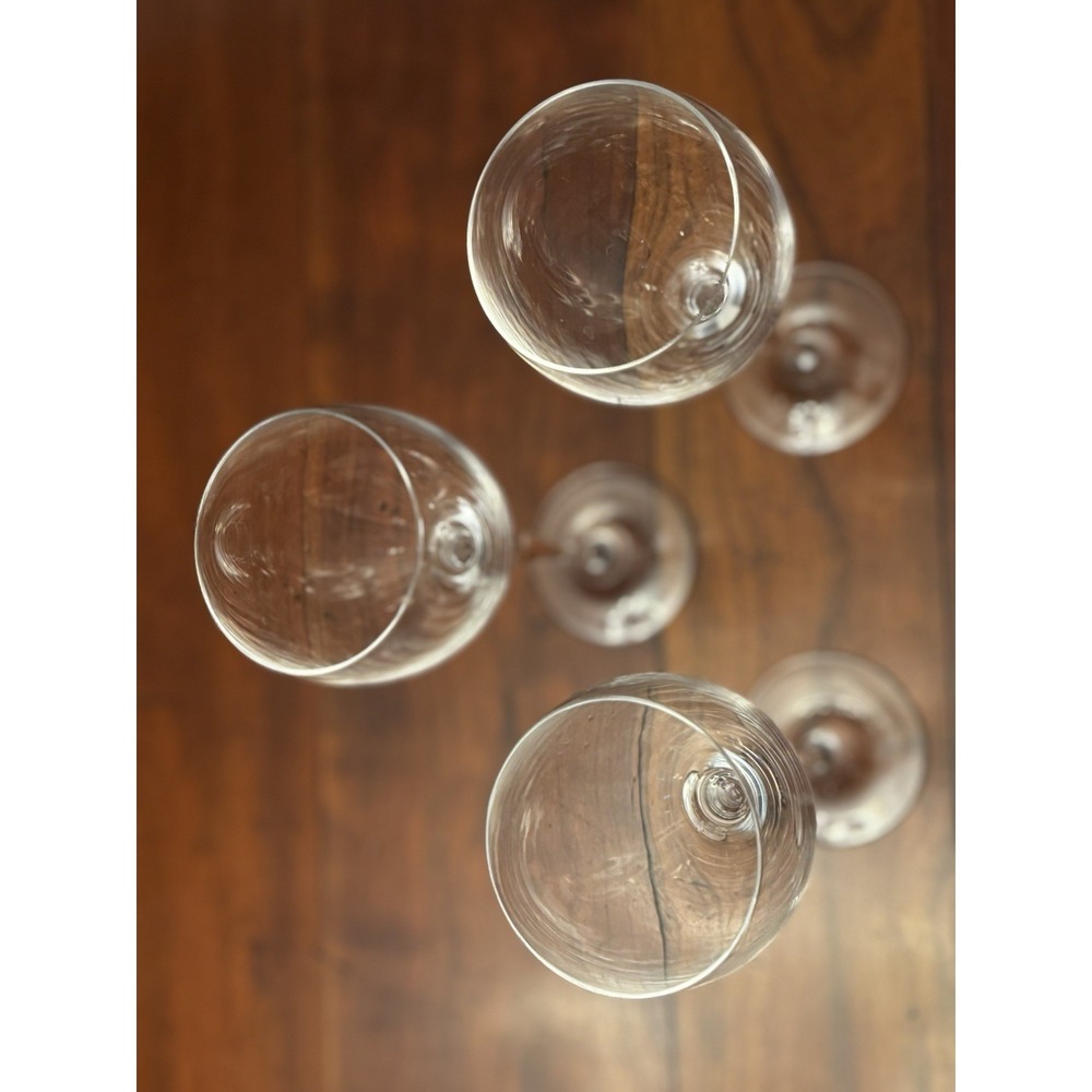 Set of 3 Venezia Wine Glasses by Mikasa 8 5/8" Hand Blown Glass - Picture 4 of 5